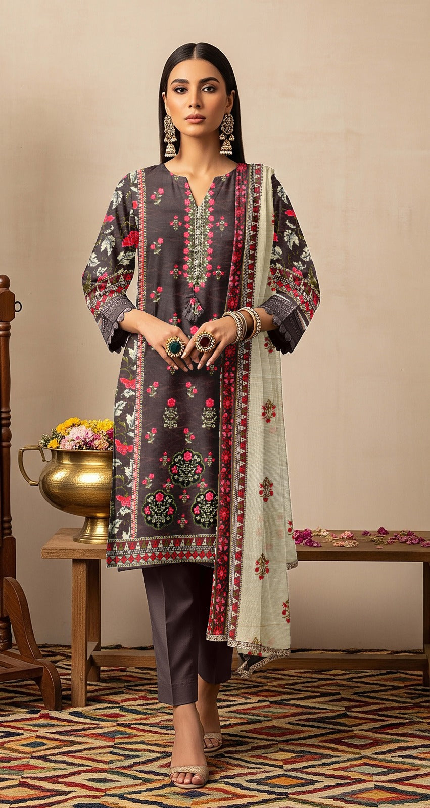 AJ EMB 3PC KHADDAR D-3652